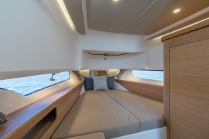 In Stock 2025 Nimbus T11 308 40ft Nimbus Yacht For Sale