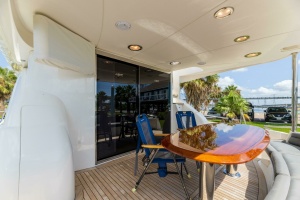 Kathleen 74ft Lazzara Yachts Yacht For Sale