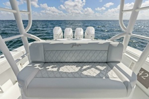 2024 Yellowfin 42 Offshore thumbnail 7