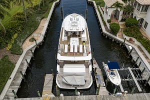 Midnight Moon 85ft Horizon Yacht For Sale
