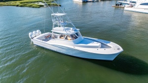 FLYING LOW 41ft Custom Carolina Yacht For Sale