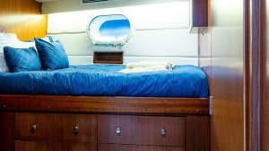 Magnum Ride 100ft Hatteras Yacht For Sale