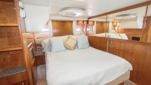 JOLIE VIE 54ft Meridian Yacht For Sale