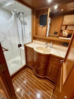 Alaskan 70 OHANA - Master Stateroom Ensuite Head