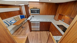 SEA N ME TOO 44ft Hatteras Yacht For Sale