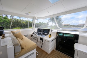Midnight Moon 85ft Horizon Yacht For Sale
