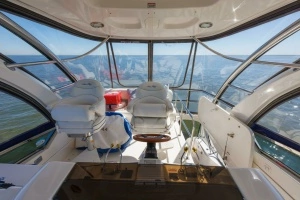 2006 Sea Ray 52 Sedan Bridge thumbnail 24