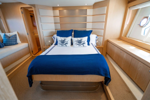 Amigos 62ft Ferretti Yachts Yacht For Sale