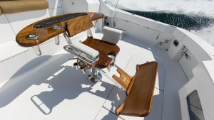 2008 54 Hatteras Convertible American Made Rear Deck (7)