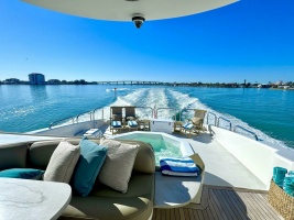 Serendipity 94ft Lazzara Yachts Yacht For Sale
