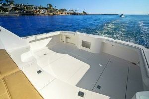 2012 Cabo 44 Hardtop Express thumbnail 50