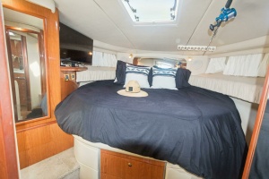 SANDIE LEE 37ft Sea Ray Yacht For Sale