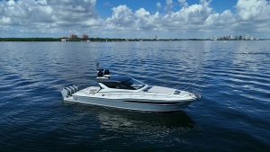56ft Uniesse Yacht For Sale
