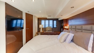 Harbor Story 64ft Princess Yacht For Sale