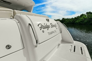Fridge Benefit 35ft Tiara Yachts Yacht For Sale