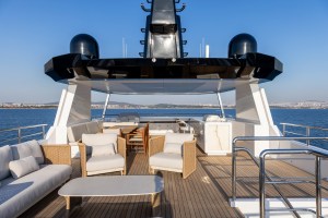 BEE EXPLORER 116ft Custom Yacht For Sale