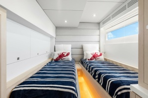 Two Oceans 555 010 55ft Two Oceans Yacht For Sale