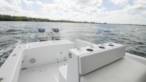 2019 Ocean Master 336 Center Console thumbnail 16