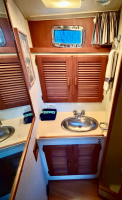 Big Sky 37ft Tollycraft Yacht For Sale