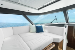 Stingray Gray 50ft ECLIPSE Yacht For Sale