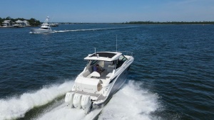 Raya Sunshine 32ft Sea Ray Yacht For Sale