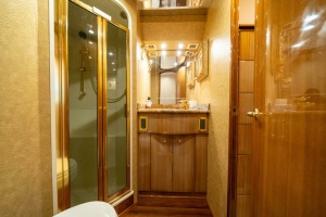 RUNNING OVER 68ft Viking Yacht For Sale