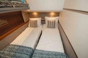 2018 Sea Ray L550 Flybridge thumbnail 27