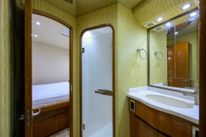 OSH IT 76ft Viking Yacht For Sale