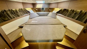 Doc N Pilot 36ft Beneteau Yacht For Sale
