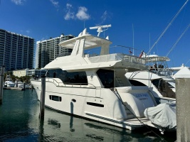 SOUTH PAWS 62ft Outer Reef Yachts Yacht For Sale