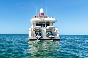 Serendipity 94ft Lazzara Yachts Yacht For Sale