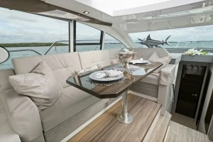 2020 Cruisers Yachts 46 Cantius thumbnail 25
