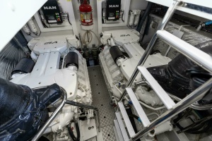 CREWSZING 65ft Princess Yacht For Sale