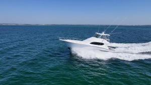 2008 54 Hatteras Convertible American Made Exteriors (2)