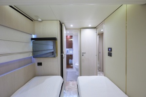 DT78 78ft Azimut Yacht For Sale