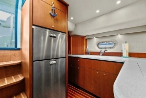 2007 Tiara Yachts 4300 Sovran thumbnail 17