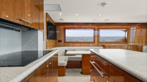 2008 54 Hatteras Convertible American Made Salon and Galley (7)