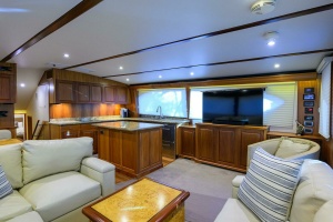 Reelin N Dealin 63ft Hatteras Yacht For Sale