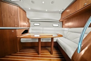 2007 Tiara Yachts 4300 Sovran thumbnail 5