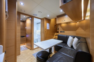 Midnight Moon 85ft Horizon Yacht For Sale