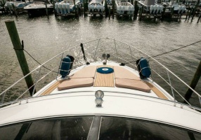 Graham s Enterprise 47ft Carver Yacht For Sale
