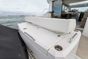 Sweet Caroline 46ft Cruisers Yachts Yacht For Sale