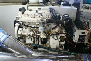 Photo 6226279 for 2001 Donzi 73 Sport Yacht  2001 Donzi 73' Sport Fish  Engine Room (4)