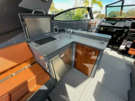 38ft Cruisers Yachts Yacht For Sale