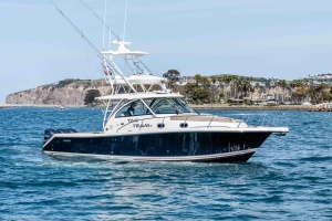 TAG TEAM 38ft Pursuit Yacht For Sale