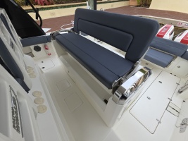BFT 42ft Boston Whaler Yacht For Sale