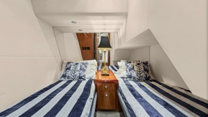 2008 54 Hatteras Convertible American Made Starboard Stateroom
