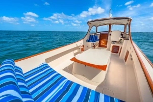 1998 Hinckley Picnic Boat 36 thumbnail 12