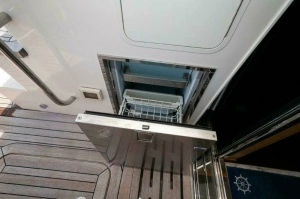 2018 Sea Ray L550 Flybridge thumbnail 39