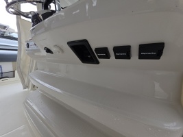 BFT 42ft Boston Whaler Yacht For Sale
